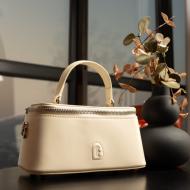 ZENNI présente tout un univers de style.